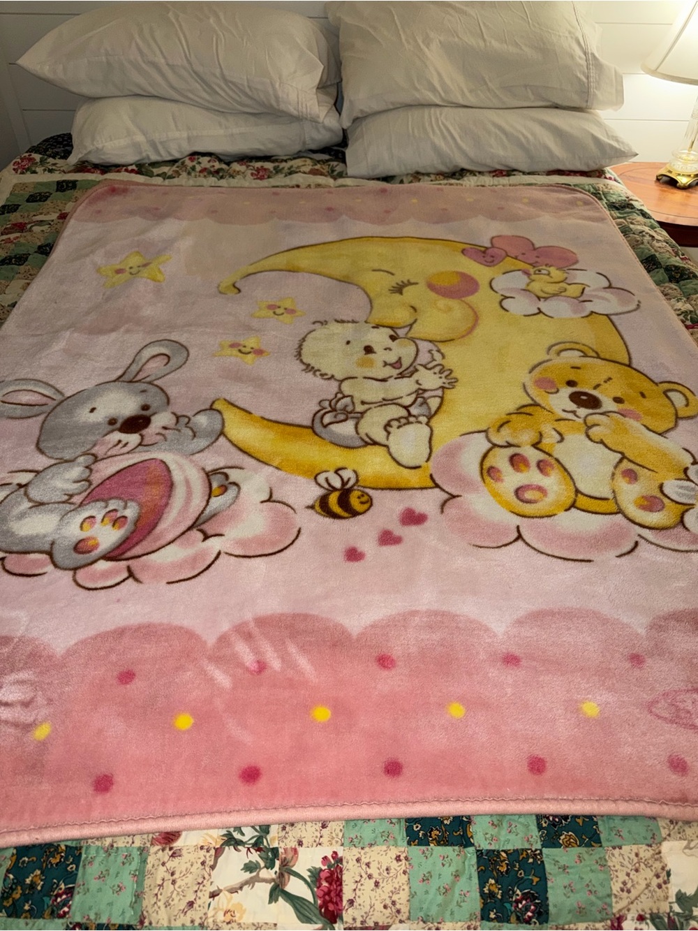 Solaron Vintage Plush Mink Baby Moon and Bear Baby Blanket. Near Mint